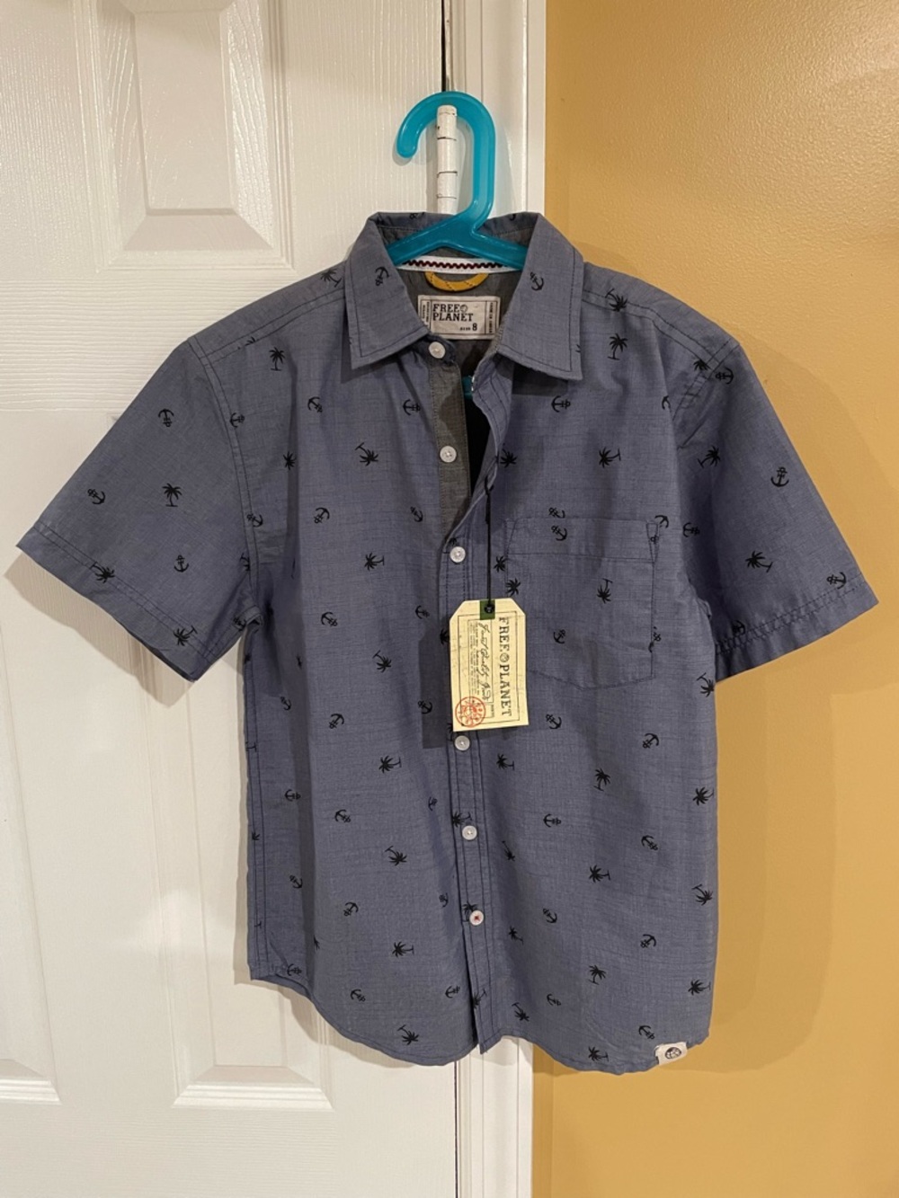Free Planet Men's Short-Sleeve Button-Up Shirt - Navy with Anchor Print